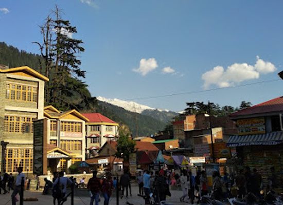 india/manali/old-manali/landmark/manali-bazaar