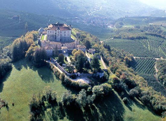 italy/trentino/landmark/castel-thun