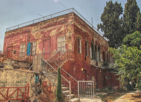 israel/holon/landmark/the-red-house