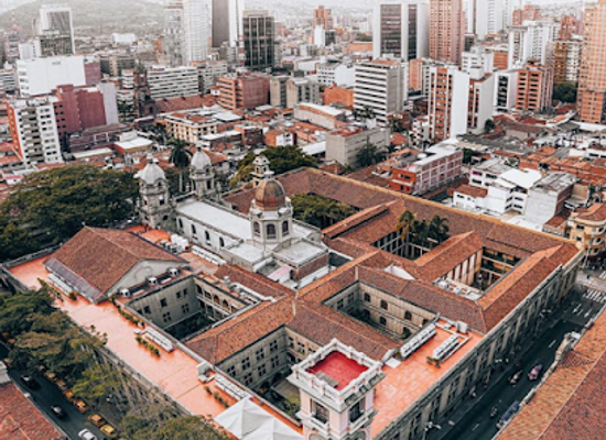 colombia/medellin/landmark/edificio-san-ignacio