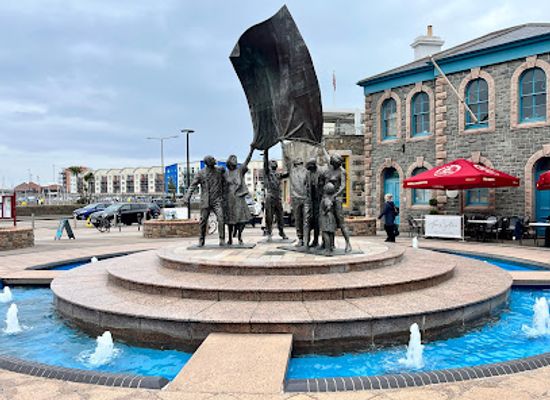 jersey/st-brelade/landmark/liberation-square