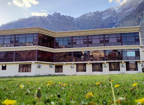 pakistan/karimabad/landmark/hunza-darbar-hotel