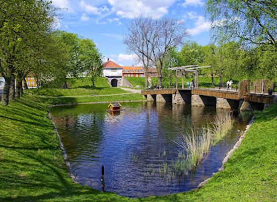 norway/fredrikstad/landmark/old-fredrikstad-drawbridge