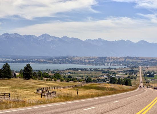 montana/polson/landmark/polson-bay