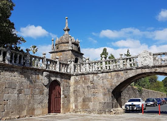 spain/galicia/landmark/casa-historica-de-cambados