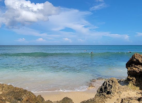 puerto-rico/aguadilla/landmark/salvemos-a-playuela
