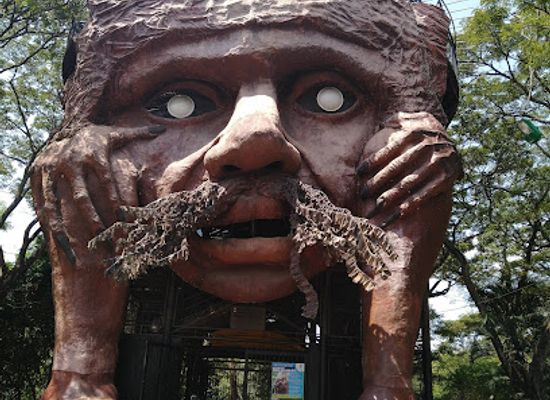 colombia/neiva/landmark/escultura-malecon