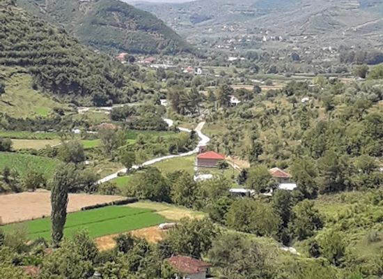 albania/luma/landmark/berat-shqiperi