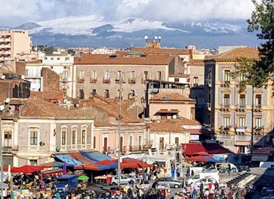 italy/catania/landmark/piazza-carlo-alberto-di-savoia