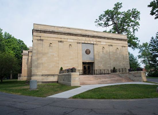 ohio/lake-erie-islands/landmark/rutherford-b-hayes-presidential-library-museums