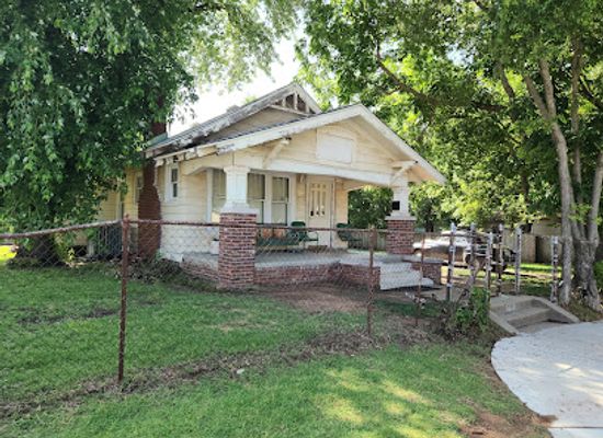 oklahoma/tulsa-metropolitan-area/landmark/the-outsiders-house-museum