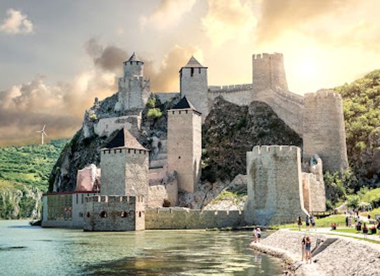serbia/bor/landmark/golubac-fortress