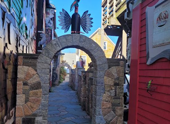 massachusetts/provincetown/landmark/julie-tremblay-gallery