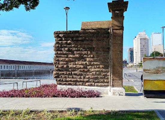 brazil/rio-de-janeiro/landmark/wall-of-patromoria