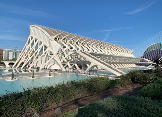 spain/valencia/landmark/jardin-del-turia