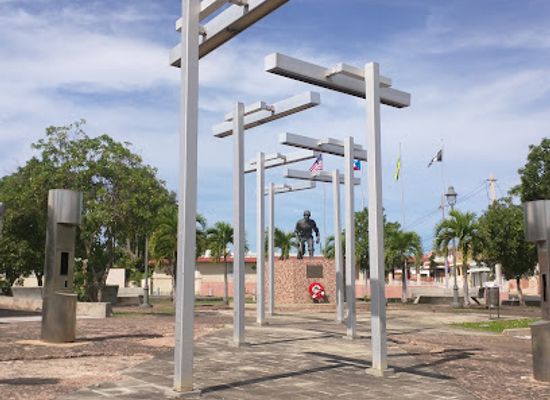 puerto-rico/isabela/landmark/plaza-monumento-al-veterano