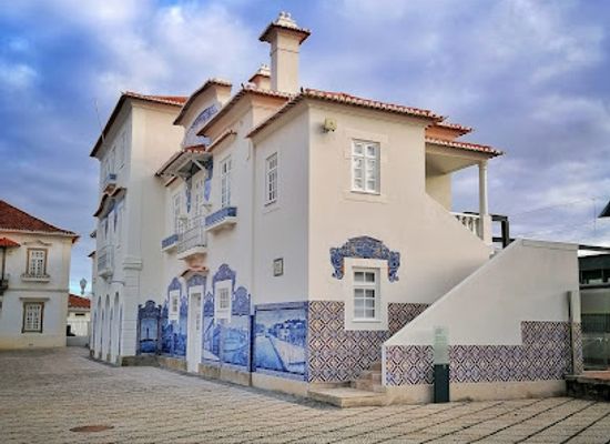 portugal/aveiro/landmark/aveiro-train-station