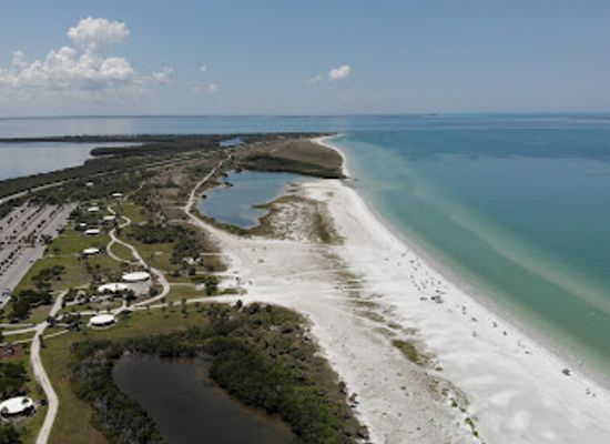 florida/tampa-bay-area/landmark/north-beach-at-fort-desoto-park