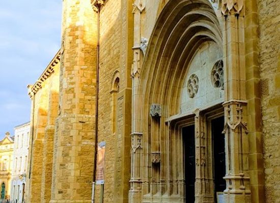 france/languedoc-roussillon/landmark/oppidum-d-enserune