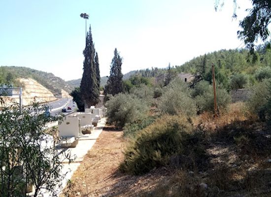 israel/shephelah/landmark/khan-sha-ar-hagai-bab-el-wad