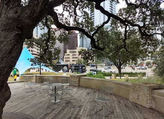 texas/austin/downtown-austin/landmark/republic-square