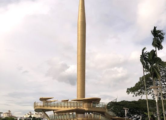 malaysia/east-coast/landmark/millennium-monument