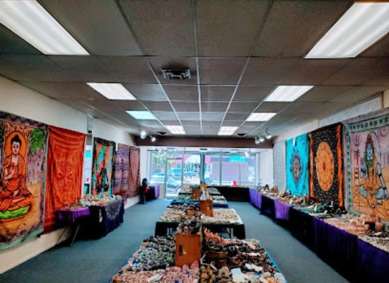 new-mexico/roswell/landmark/eclectic-treasurez