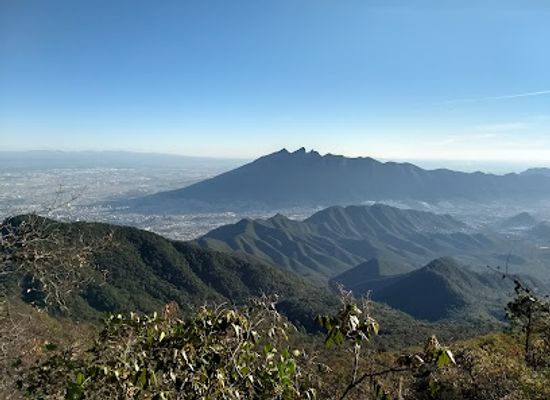 mexico/monterrey/landmark/crest-of-the-eagles