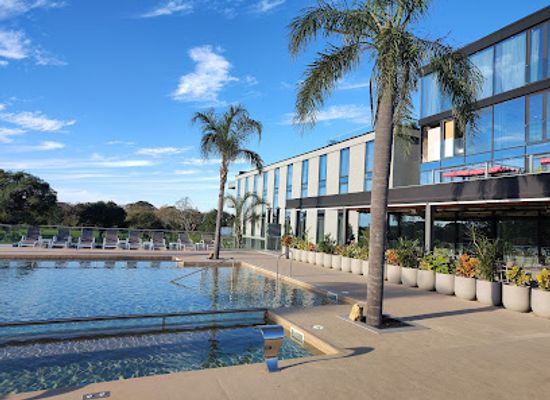 argentina/gran-chaco/landmark/howard-johnson-hotel-plaza-la-ribera