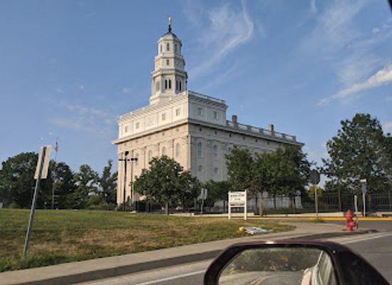 illinois/prairie-state/landmark/pioneer-memorial-and-exodus-to-greatness