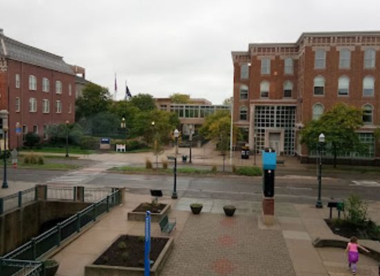 michigan/kalamazoo/landmark/kalamazoo-valley-museum