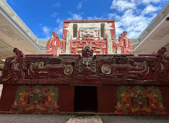 honduras/copan-ruinas/landmark/templo-de-rosalila