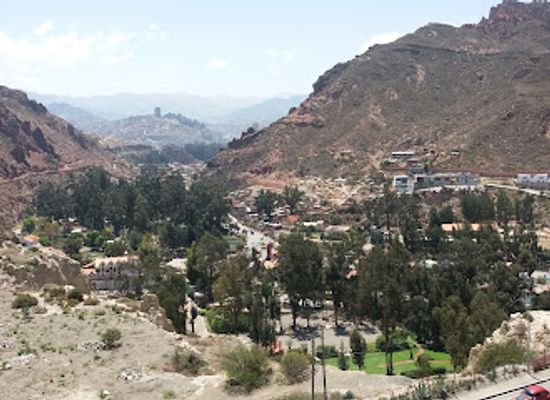 bolivia/la-paz/landmark/parque-bartolina-sisa