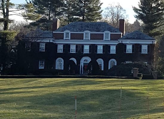 connecticut/central-connecticut/landmark/stanley-whitman-house