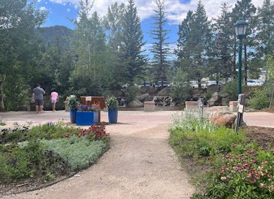 colorado/estes-park/landmark/estes-park-playground