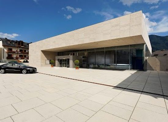 austria/zell-am-see/landmark/ferry-porsche-congress-center