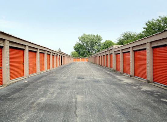 illinois/bolingbrook/landmark/public-storage