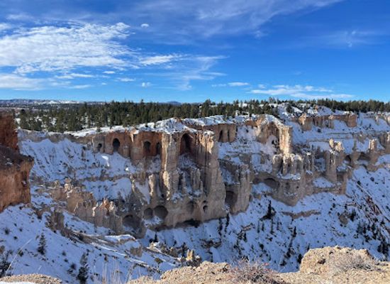 utah/bryce-canyon-national-park/landmark/rim-trail-bryce-point-trailhead