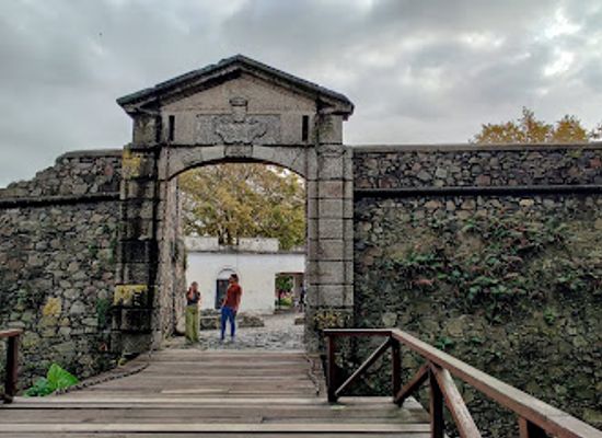 uruguay/colonia-del-sacramento/landmark/puerta-de-la-ciudadela
