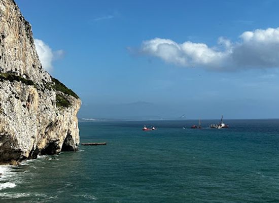gibraltar/gorham-s-cave-complex/landmark/gorham-s-cave