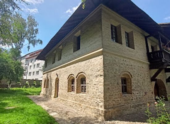 romania/suceava/landmark/hanul-domnesc