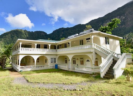 dominica/soufriere/landmark/soufriere-guesthouse