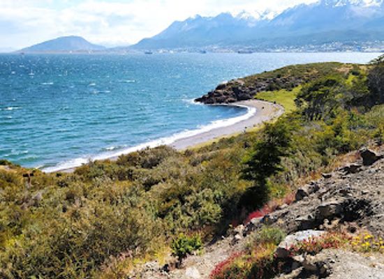 argentina/ushuaia/landmark/long-beach