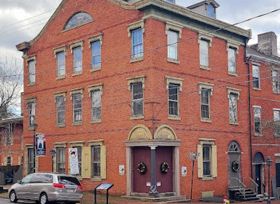 pennsylvania/lower-susquehanna-valley/landmark/first-national-bank-museum