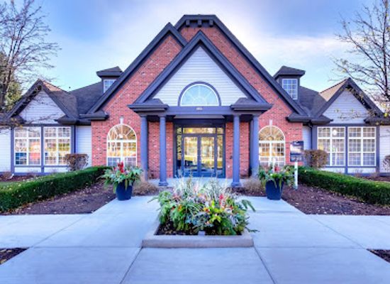 illinois/palatine/landmark/the-clayson-apartments