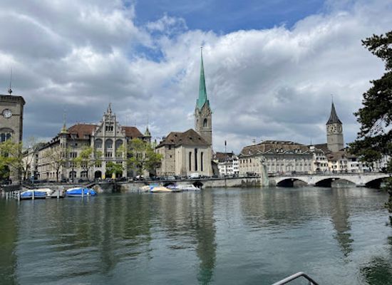 switzerland/zurich/landmark/fraumunster-church