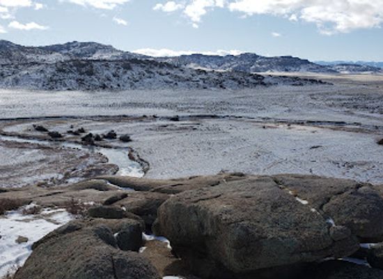 wyoming/wind-river-range/landmark/independence-rock-state-historic-site