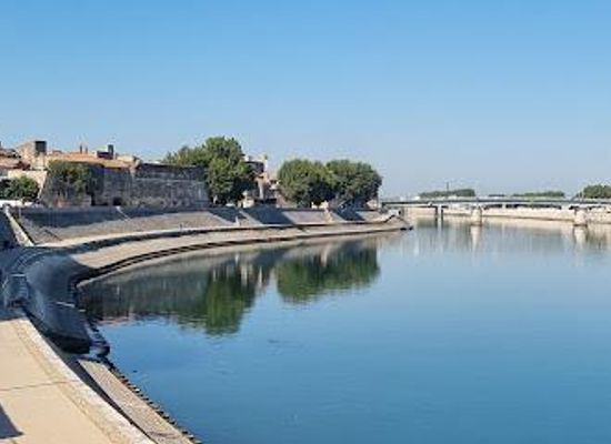 france/languedoc/landmark/arles