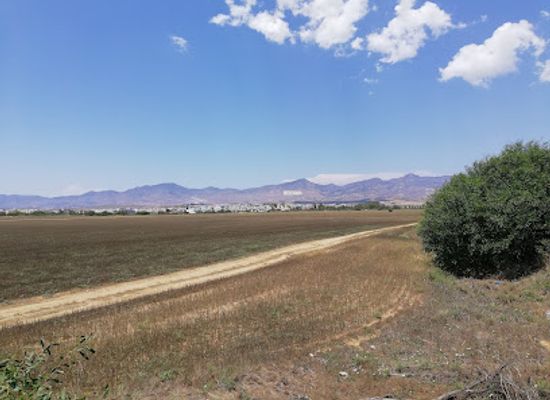 cyprus/kokkinochoria-red-soil-villages/landmark/kaimakli-railway-station-linear-park