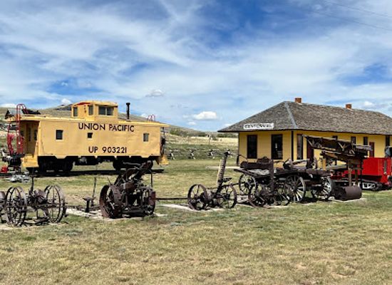 wyoming/albany-county/landmark/albany-county-cattlewomen